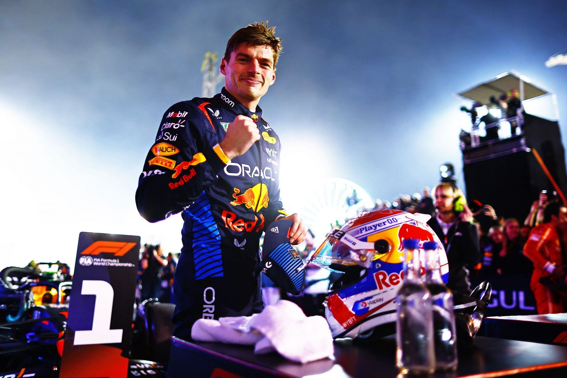 Max Verstappen contract